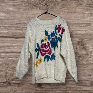 Cozy Chic: Vintage 90's Maurada Floral Knit Sweater